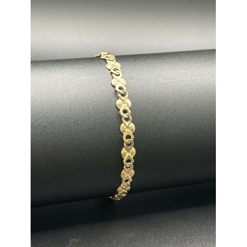 Ladies 9ct Yellow Gold Fancy Link Bracelet