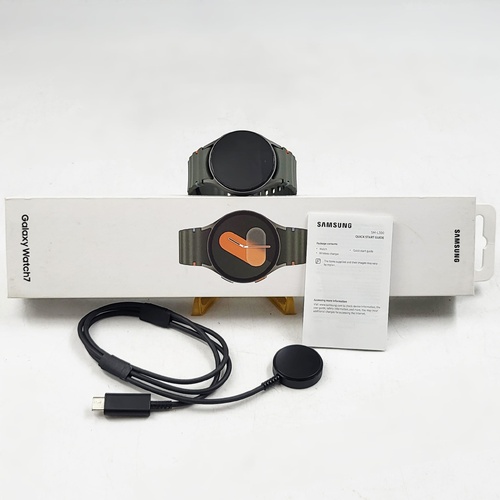 Samsung Galaxy Watch7 40mm WiFi GPS SM-L300 Green Smartwatch AMOLED Wear OS Complete Box