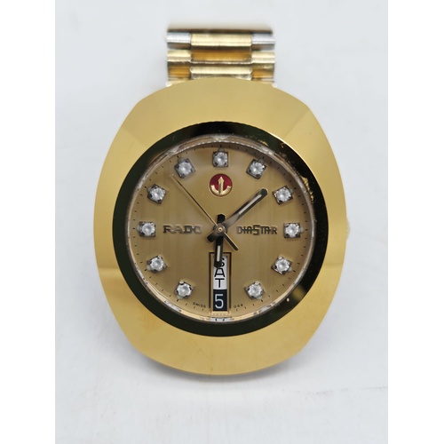 Rado DiaStar Automatic Mens Watch Gold Dial Day Date 648.0413.3 Swiss