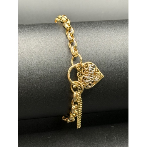Ladies 9ct Yellow Gold Mum Heart Locket Belcher Link Bracelet