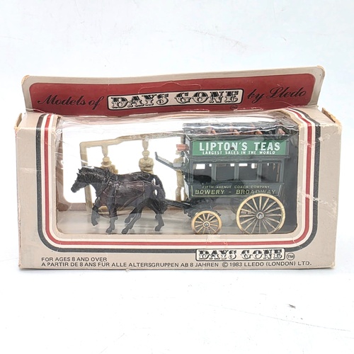 Lledo Days Gone 1983 Lipton Teas Fifth Avenue Horse Carriage Diecast Model