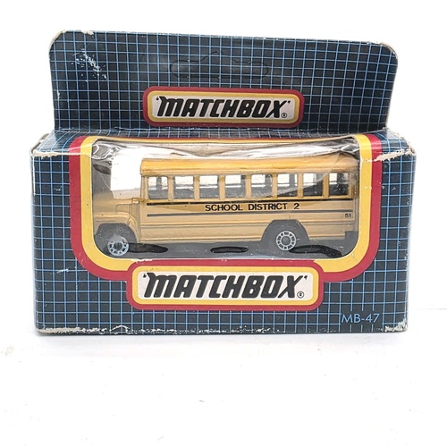 Vintage Matchbox MB-47 School Bus Yellow Autobus Scolaire Diecast Toy Boxed