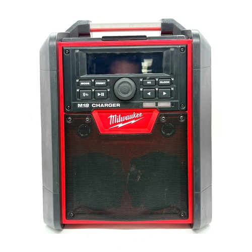 Milwaukee M18RC 18V Li-Ion Cordless Worksite Radio Charger Skin Only
