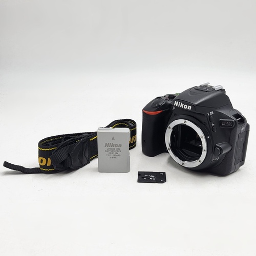 Nikon D5500 24.2MP DSLR Camera Body Only Black Low Shutter 6200 W/ Battery Strap