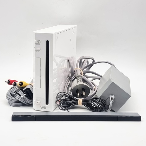 Nintendo Wii Gaming Console RVL-001(AUS) with Sensor and Leads