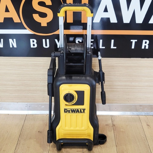 DEWALT DXPW160WE 2320PSI Electric Pressure Washer w/ Nozzle