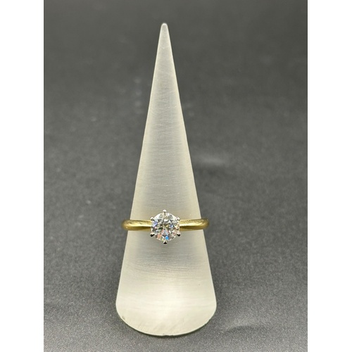 Ladies 18ct Yellow Gold 1.0ct Diamond Solitaire Ring