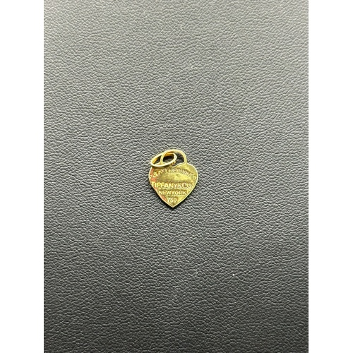 Ladies 18ct Yellow Gold Love Heart Pendant – Tiffany & Co. Remake