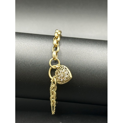 Ladies 9ct Yellow Gold 0.01ct Diamond Belcher Link Bracelet