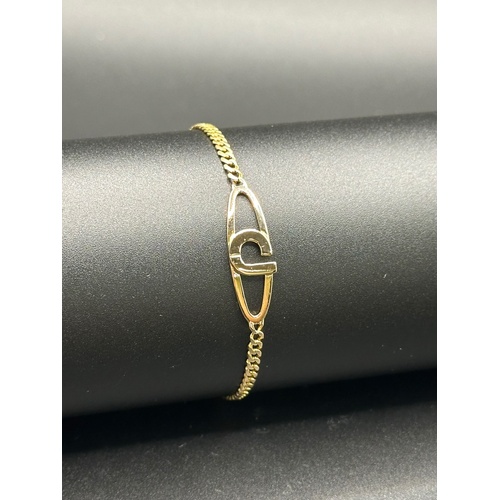 Unisex 18ct Yellow Gold Curb Link Patterned Plaque Bracelet