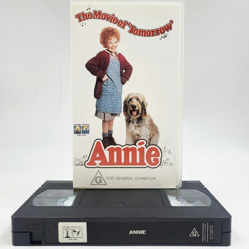 Annie The Movie Of Tomorrow VHS Tape 1982 Aileen Quinn Carol Burnett