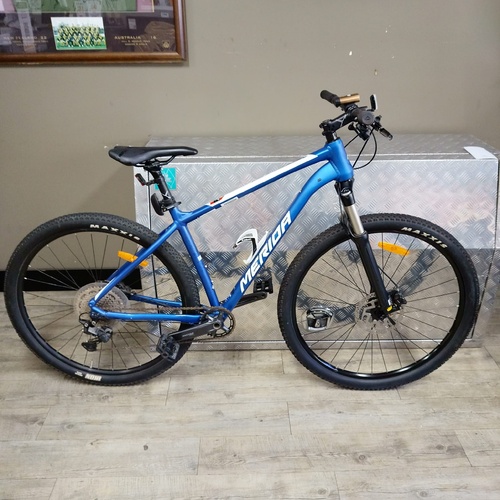 Merida Big Nine 200 Mountain Bike Large XC Trail Blue Shimano Deore