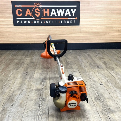 STIHL FS 38 27.2cc Petrol Whipper Snipper Curved Shaft Loop Handle