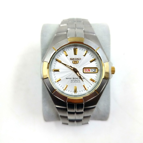 Seiko 5 7S36-02J0 Automatic Two Tone Stainless Steel Watch 23 Jewel Day Date