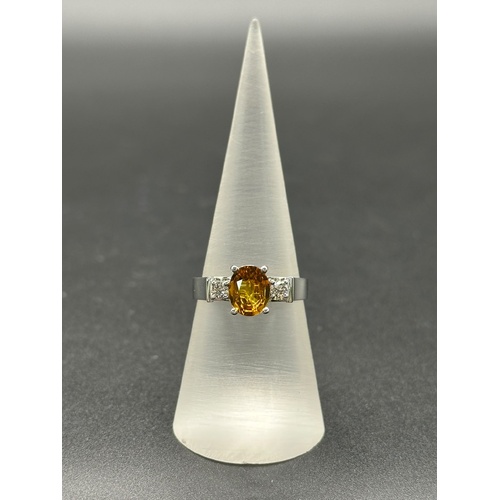 Ladies 18ct White Gold Amber Sapphire & Diamond Ring