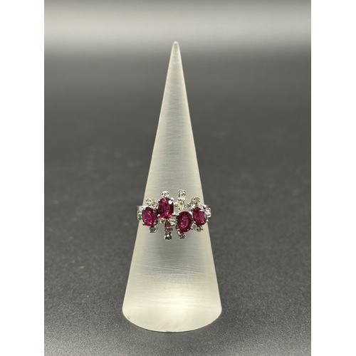Ladies 18ct White Gold Pink Sapphire & Diamond Ring