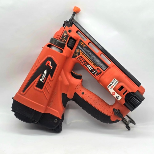 Paslode Impulse IM250A-Li TrimMaster 16Ga Angled Bradder B20721 Case Kit