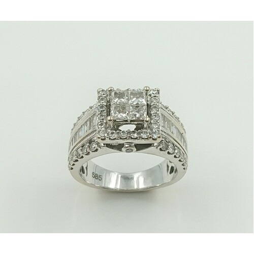 14ct White Gold Ladies Diamond Engagement Ring 1.72 Carats TDW (Pre-Owned)