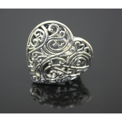 Shiny Heart Shaped Ajoure Sterling Silver Designer Ring 11.6 Grams [Size: 7/54]